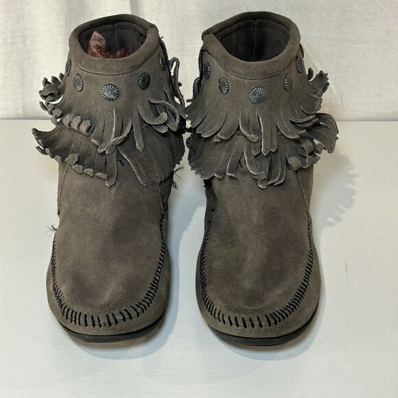 Minnetonka Double Fringe Zip Moccasin Boots Womens Size 9 Gray Leather Ankle - Picture 2 of 8